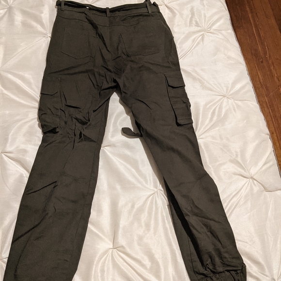 Fashion Nova Cargo pants - Picture 1 of 2